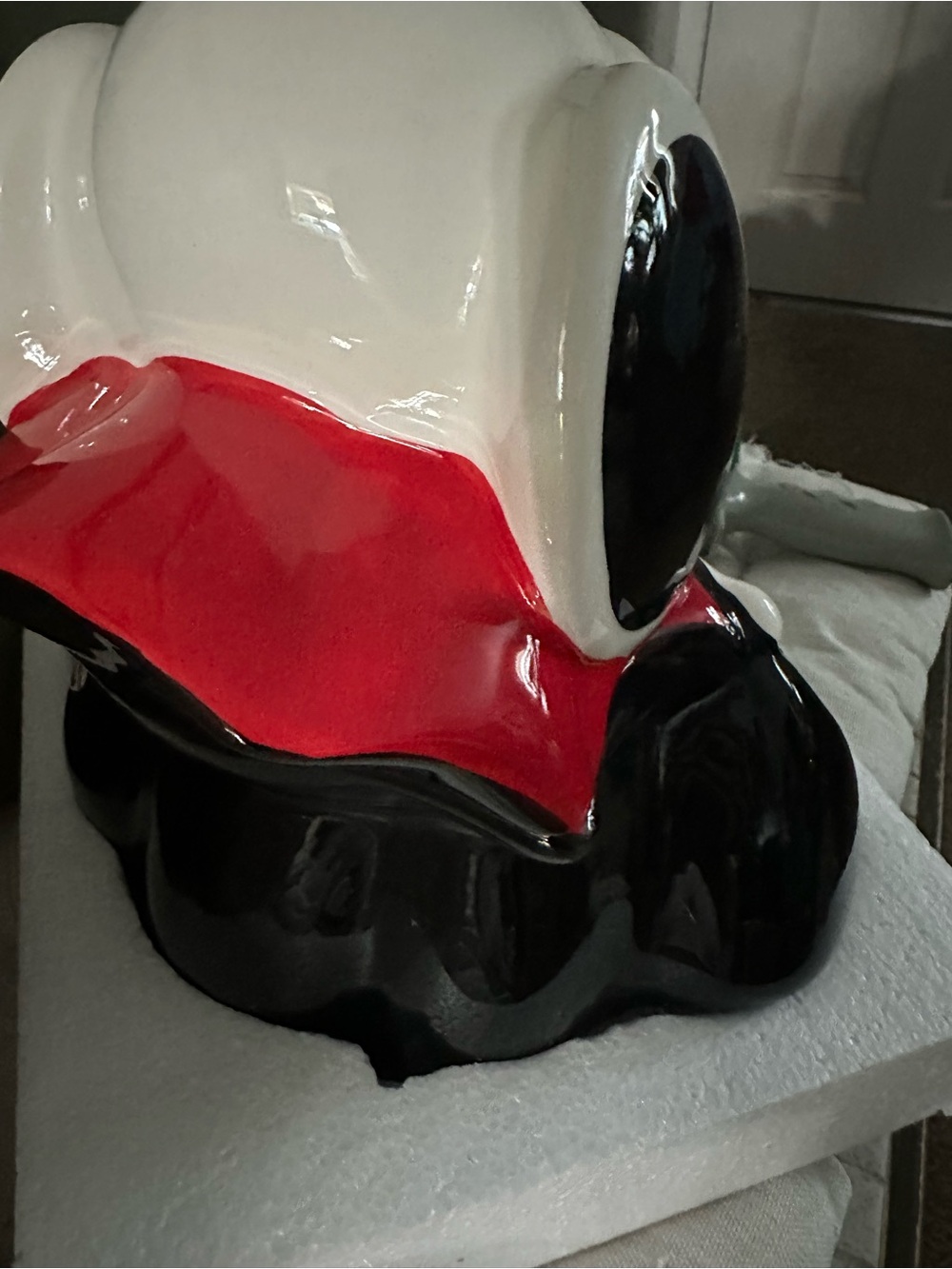 Vampire Snoopy Ceramic Cookie Jar - Picture 8 of 15